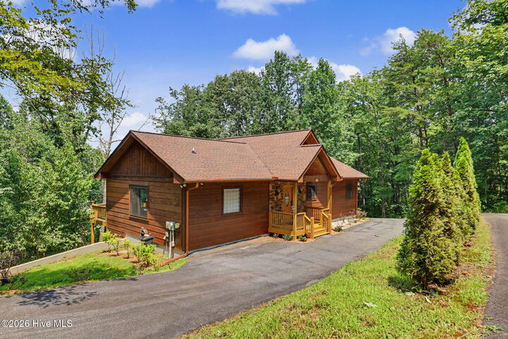 Property Photo:  210 Majestic Drive  NC 28904 