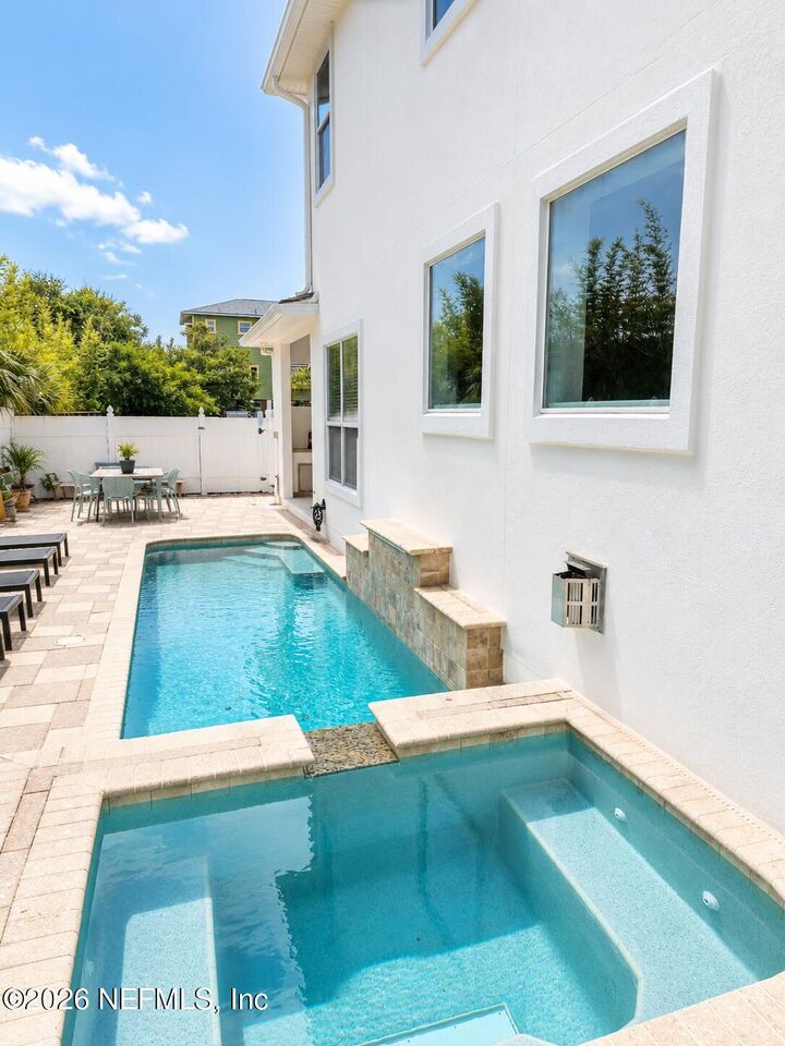 Property Photo:  157 Lawn Avenue  FL 32084 