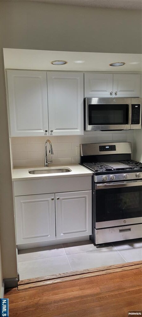 Property Photo: 400 Fairview Avenue 2J NJ 07024