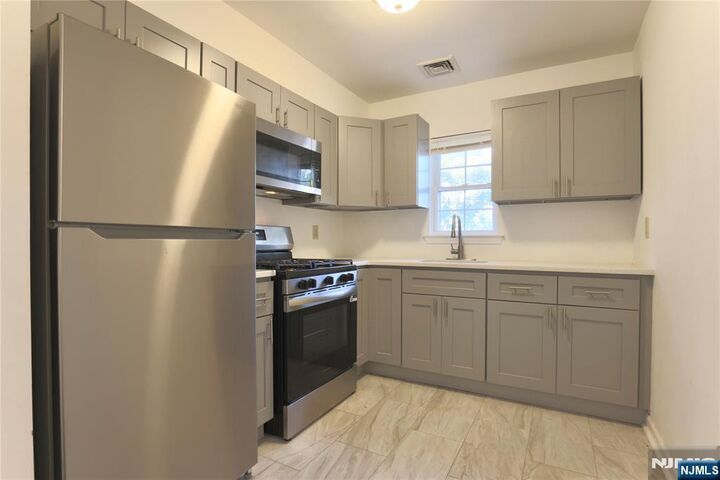 Property Photo: 586 15th Avenue NJ 07103