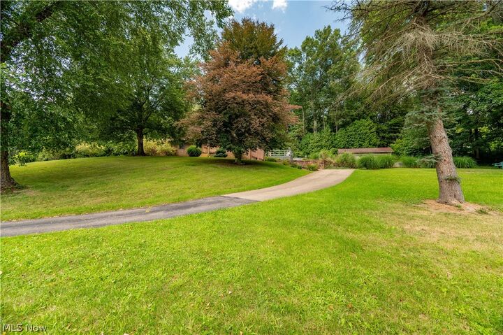 Property Photo: 493 Empire Street OH 44431