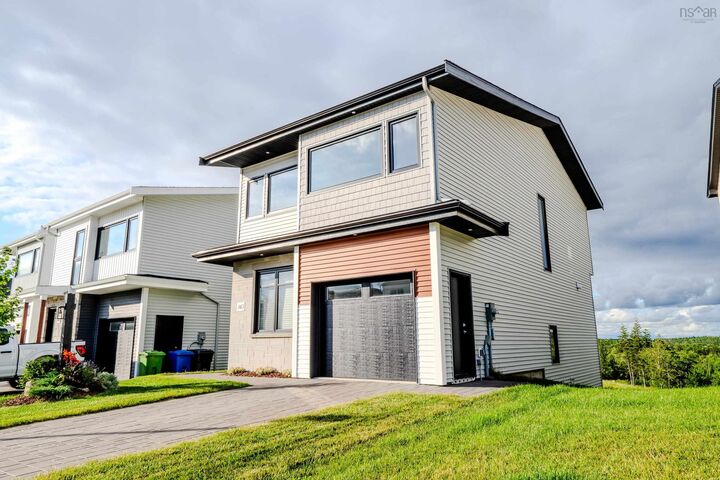 143 Brunello Boulevard — photo 1
