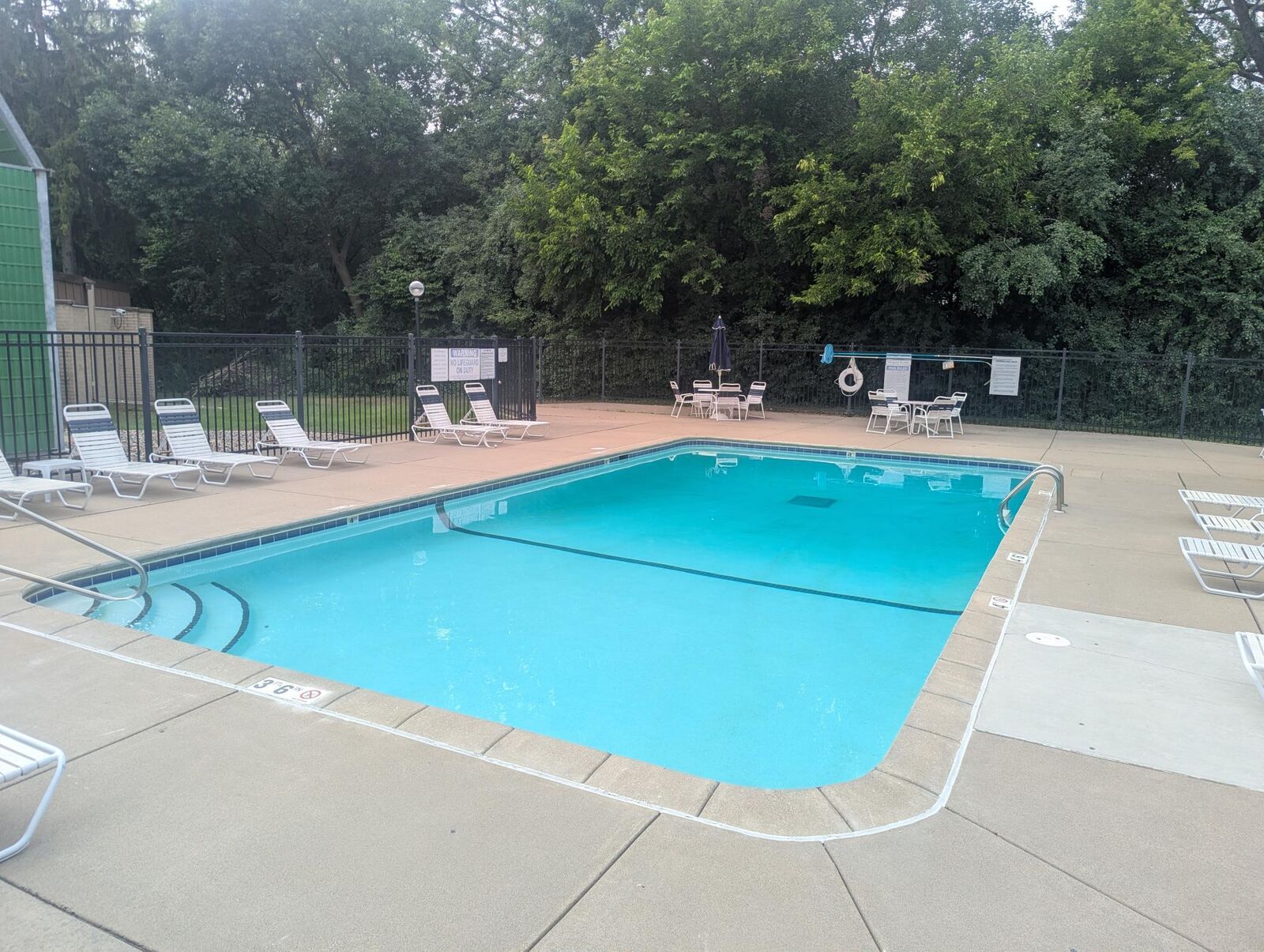 Property Photo: 6670 Vernon Avenue S 106 MN 55436