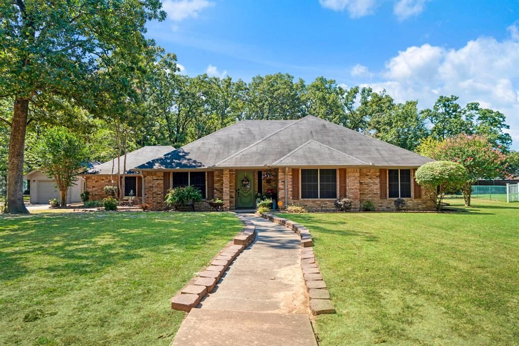 Property Photo:  245 Red Oak Lane  TX 75473 