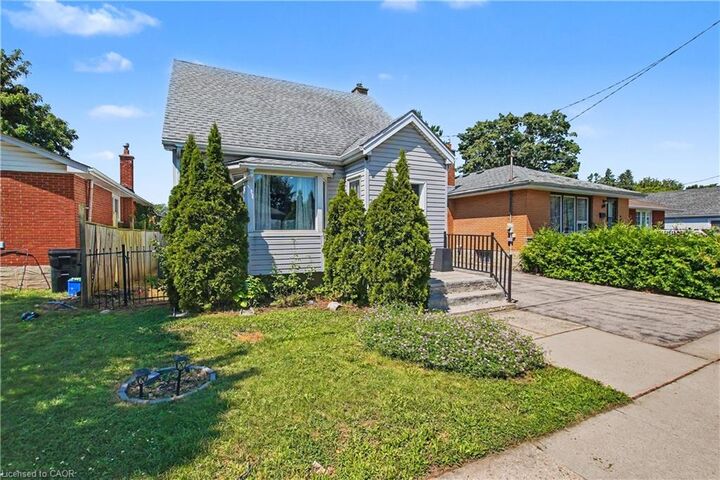 Property Photo: 16 Mercer Road ON N1R 5A5