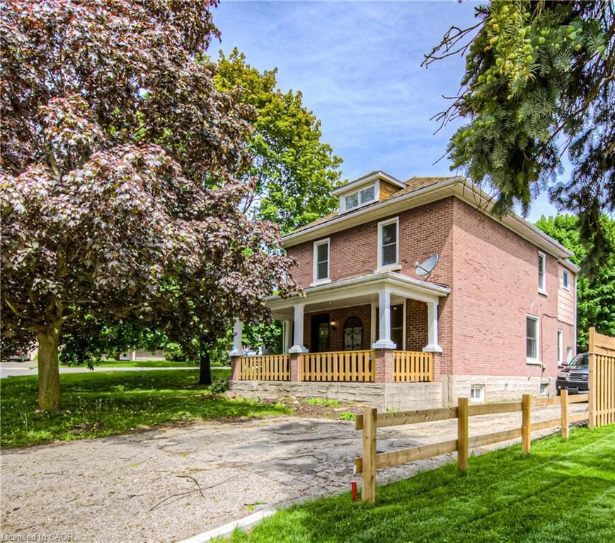 Property Photo:  69 Hungerford Road  ON N3C 2P7 