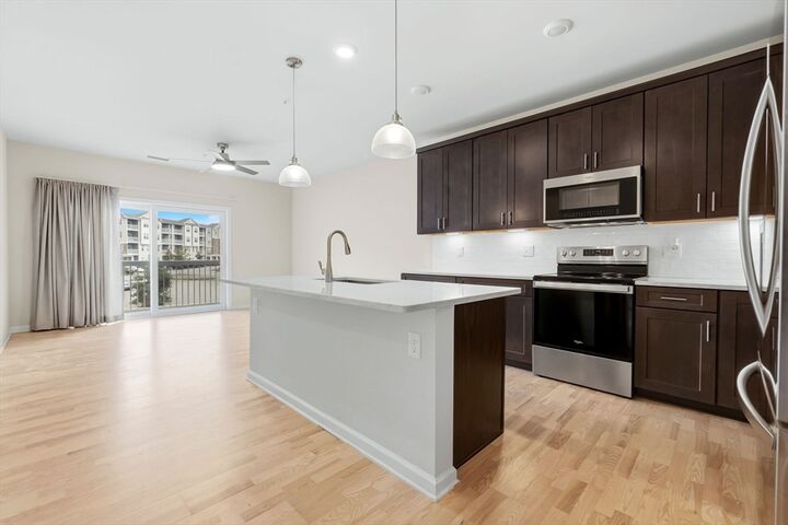 Property Photo:  260 Martins Landing Way 202  MA 01864 