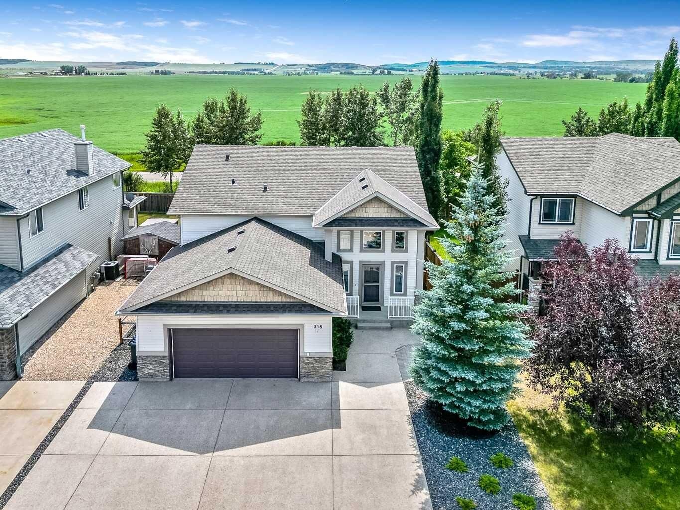 Property Photo: 315 Willow Ridge Way AB T0L 0H0