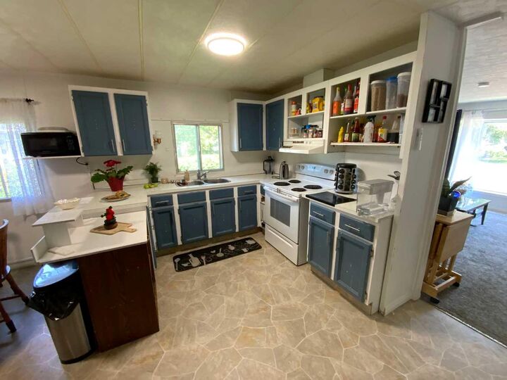 Property Photo: 25 Mobile Drive NE AB T0M 2A0