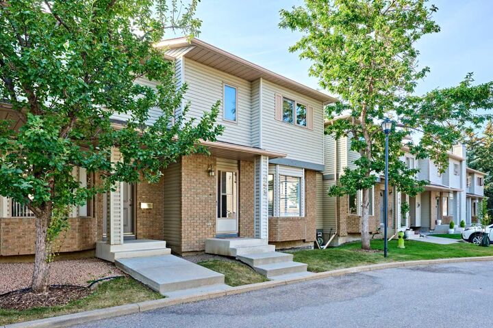 Property Photo: 193 Patina Park SW AB T3H 3E3
