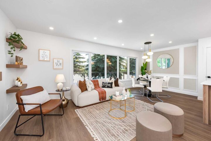 Property Photo: 820 Archwood Road SE AB T2J 1C4