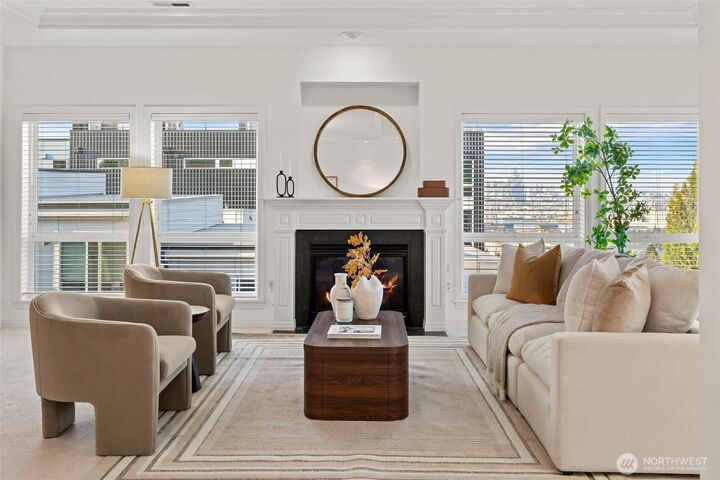 Property Photo: 3112 SW Avalon Way 501 WA 98126