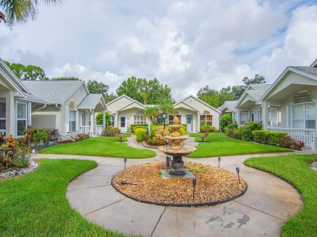 Property Photo:  1201 NW Lombardy Drive  FL 34986 