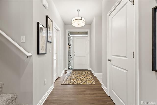 Property Photo: 9932 Crossview Trail 186 MI 48855