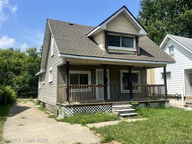 Property Photo:  6895 Grandville Avenue  MI 48228 