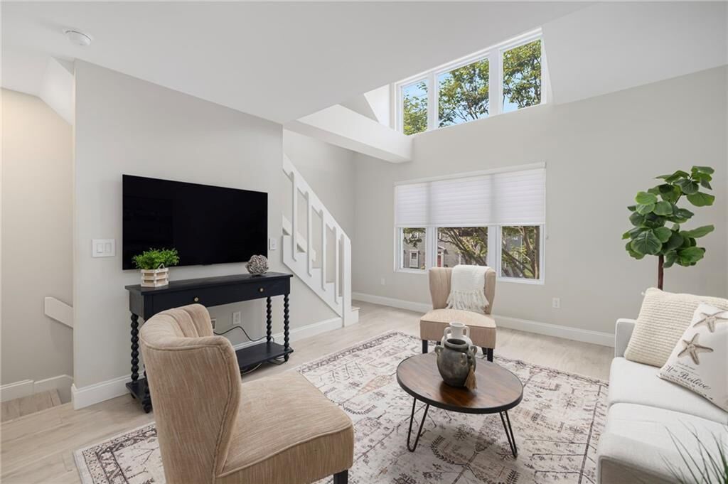Property Photo: 47 King Street 3 RI 02818