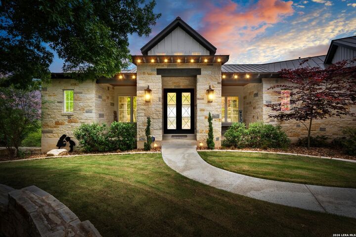 Property Photo:  47 Summit Pass  TX 78006 