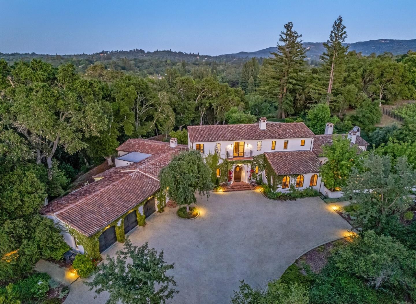 Property Photo:  180 Farm Road  CA 94062 