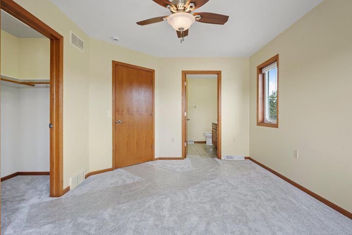 Property Photo:  5113 Merwood Lane 113  WI 53718 