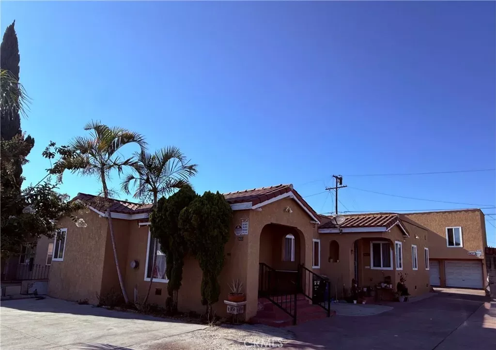 Property Photo:  2433 Broadway  CA 90255 
