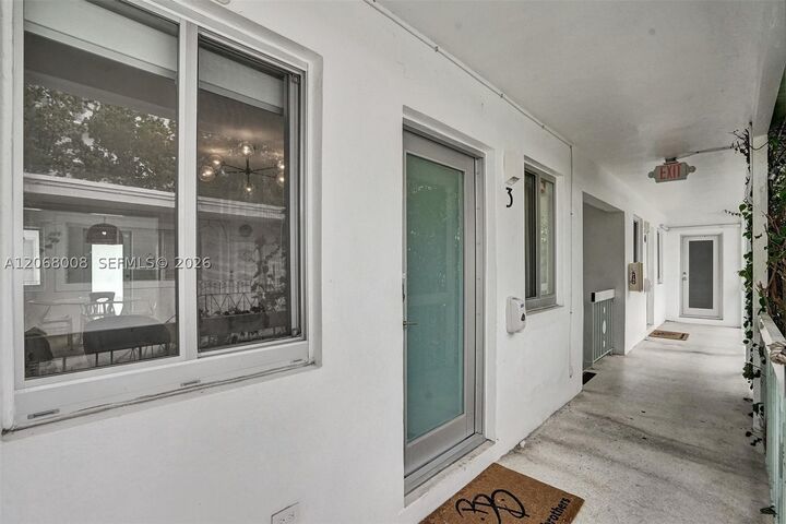 Property Photo: 1440 16th St 3 FL 33139
