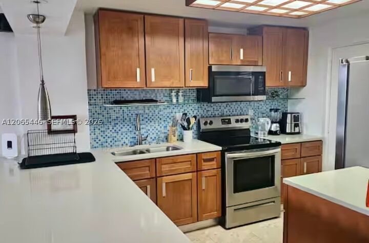 Property Photo:  2903 N Miami Beach Blvd 201  FL 33160 