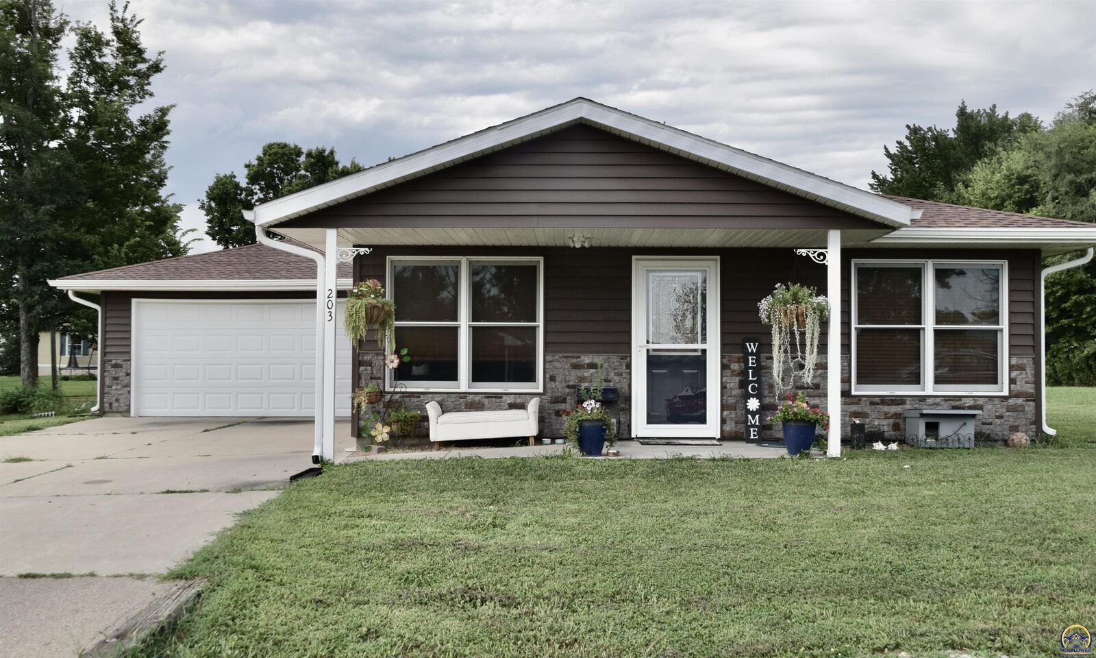 Property Photo: 203 Holt Circle Dr KS 66440