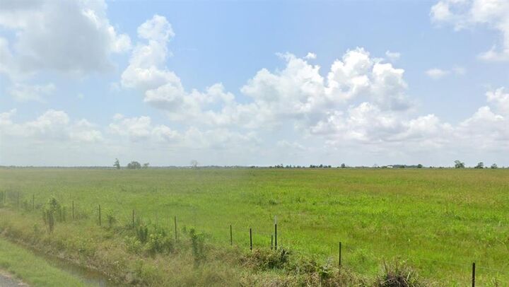 Property Photo:  13 N Precht Road  LA 70607 