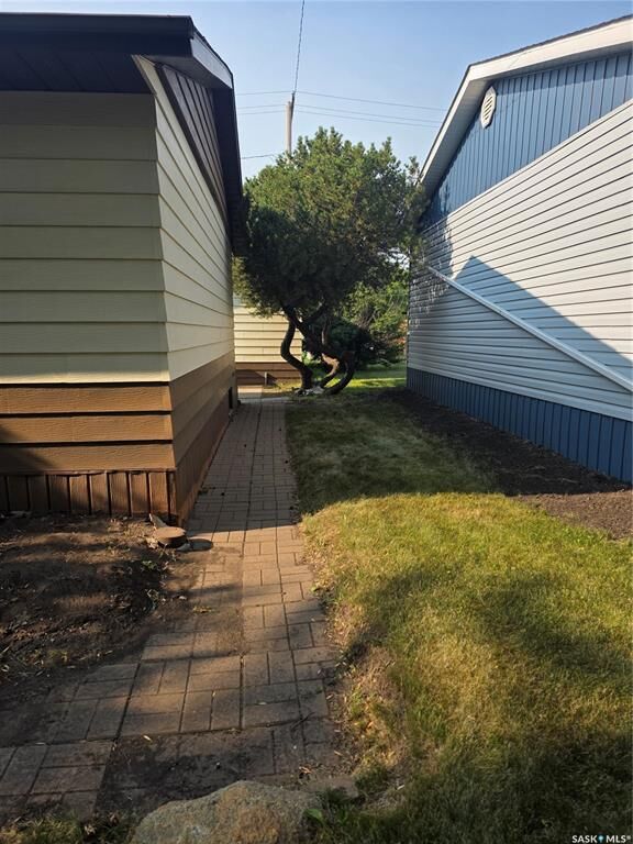Property Photo: 262 Duncan Road SK S4A 0A4