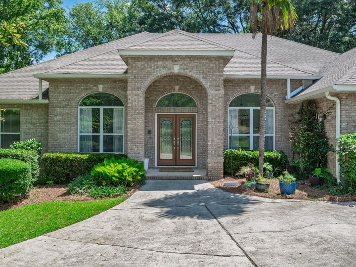 Property Photo: 2316 Cobb Drive FL 32312