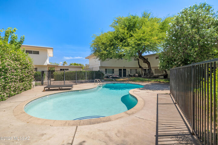 Property Photo: 101 E University Boulevard 8 AZ 85705
