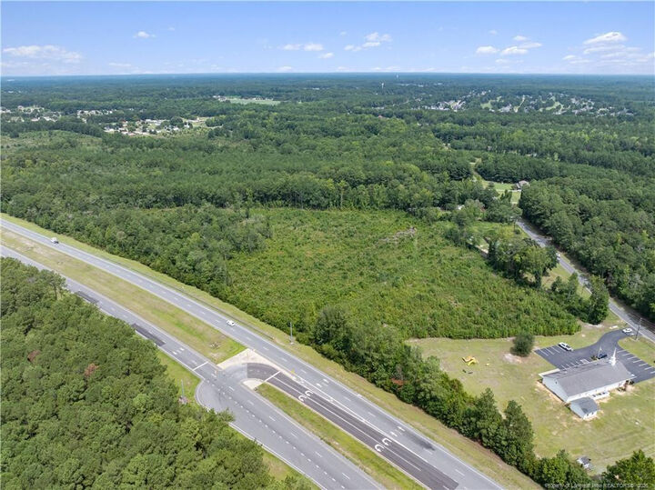 Property Photo:  5184 Hummingbird Place  NC 28312 