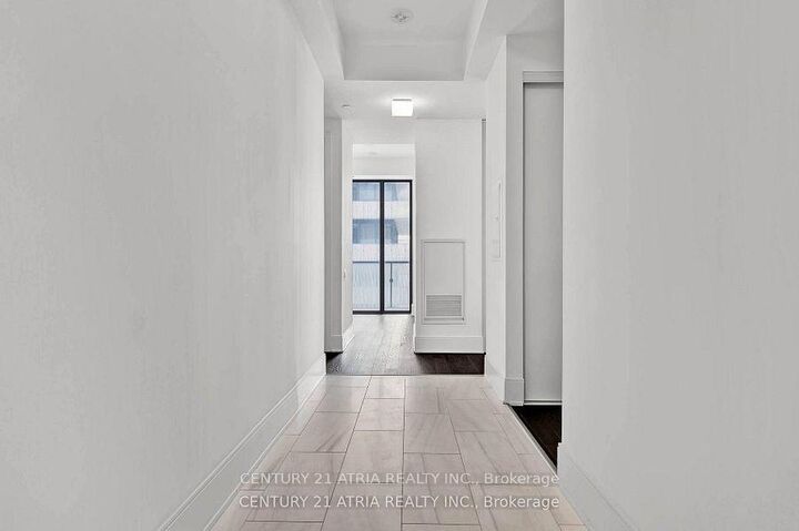 Property Photo:  50 Charles St Street E 4906  ON M4Y 1T1 