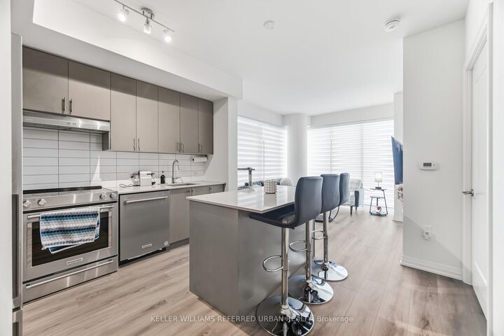 9000 Jane Street 1115 — photo 1