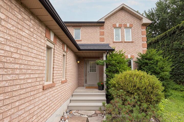 Property Photo: 11 Dugdale Avenue ON L0G 1A0