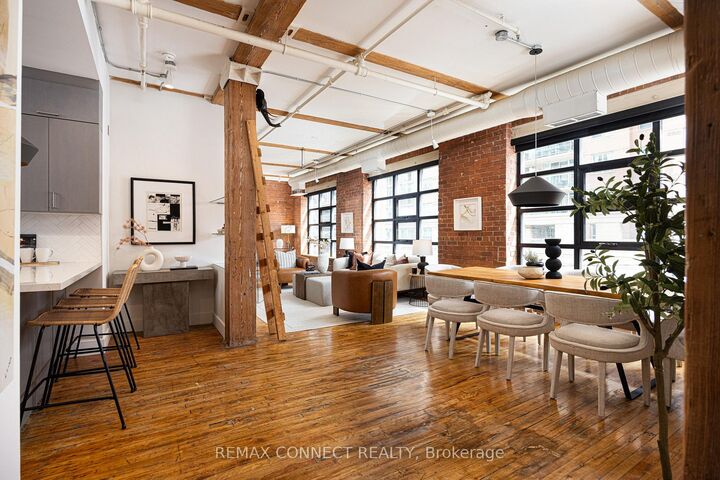 Property Photo: 90 Sherbourne Street 301 ON M5A 2R1