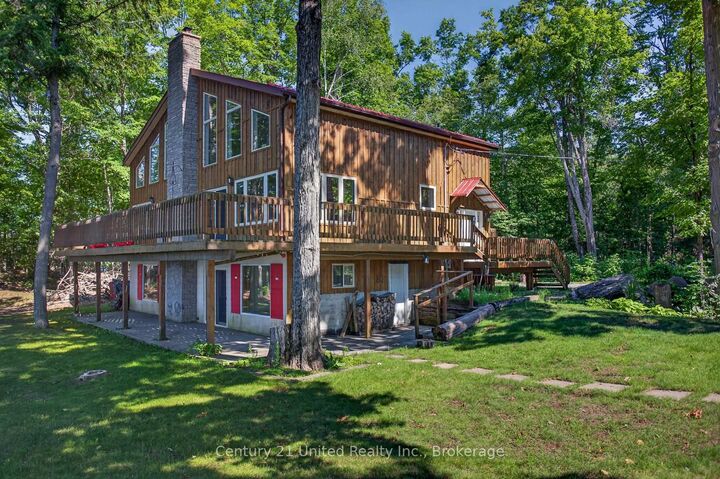 2450 Victoria Springs Lane E — photo 1