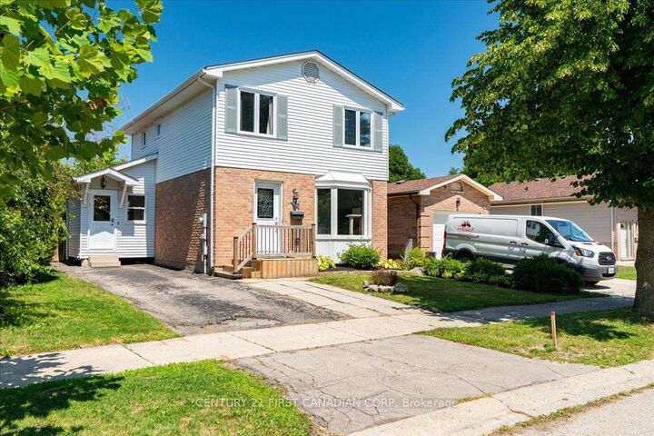 Property Photo: 248 Ardsley Crescent ON N6G 3W7