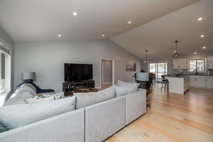 Property Photo:  611 Sixth Street N  ON N0H 2G0 