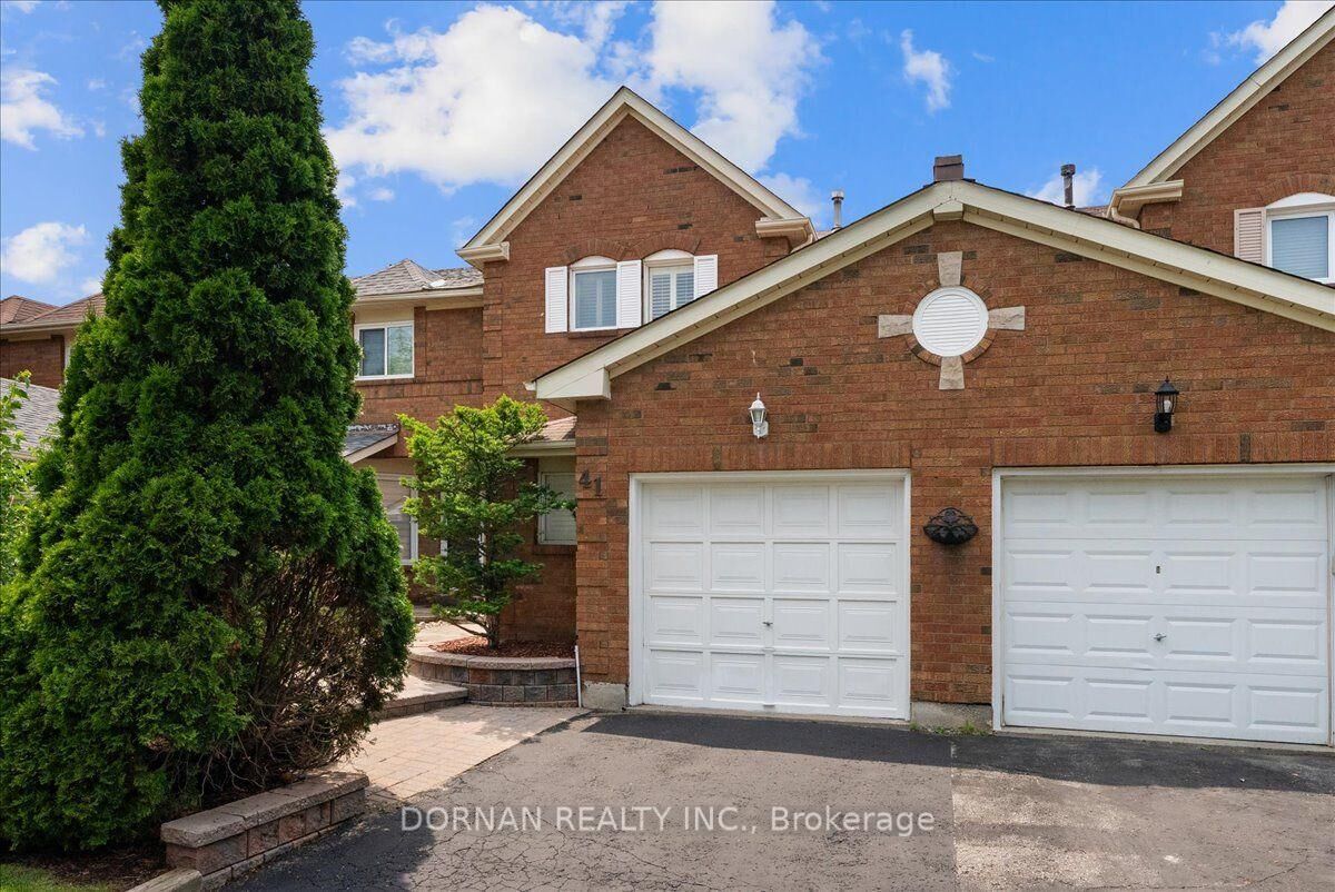 Property Photo:  41 Davies Crescent  ON L1N 8X4 
