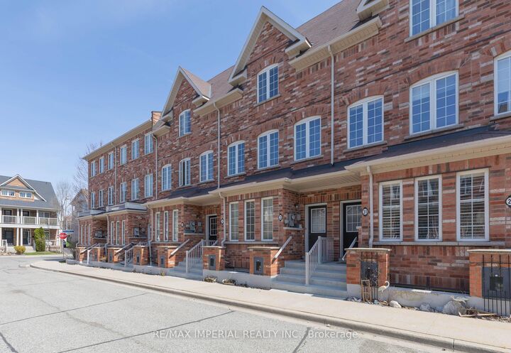 Property Photo: 37 Carnahan Terrace ON M4E 0B2