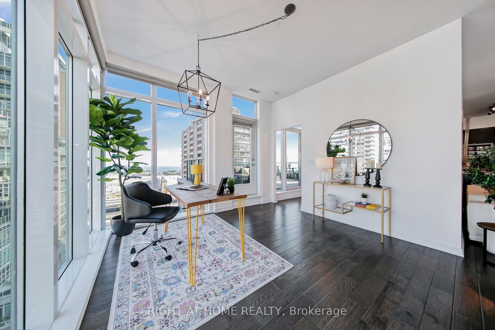Property Photo: 69 Lynn Williams Street Ph03 ON M6K 3R7