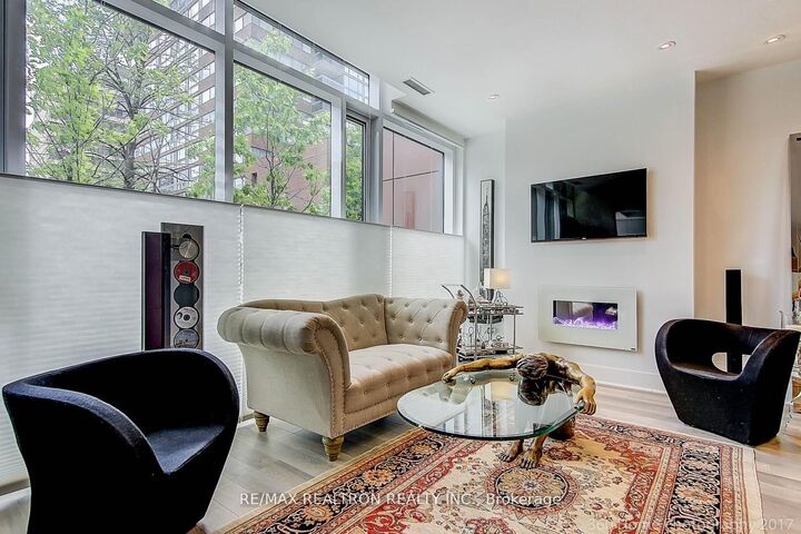 Property Photo: 32 Davenport Road 106 ON M5R 1H3