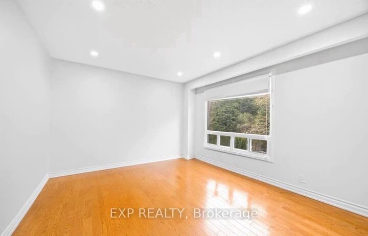 Property Photo: 122 Royal Palm Drive ON L6Z 1P7