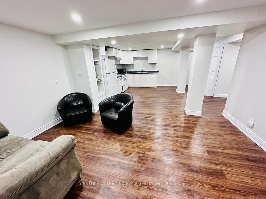 Property Photo:  16 Shale Drive Bsmt  ON L1T 3V9 