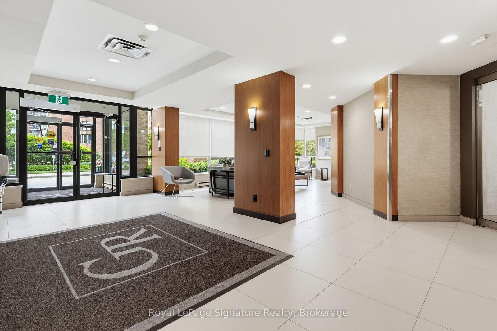 Property Photo:  1276 Maple Crossing Boulevard 1407  ON L7S 2J9 