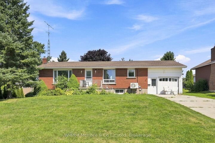 3 Bradley Street — photo 1