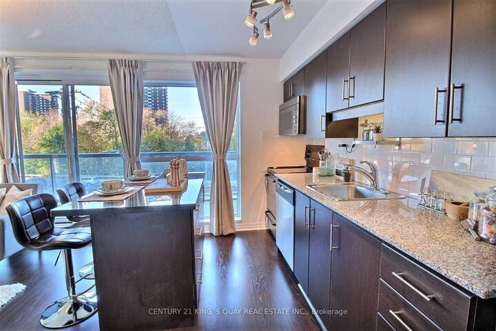Property Photo:  2035 Sheppard Avenue E 218  ON M2J 0A8 