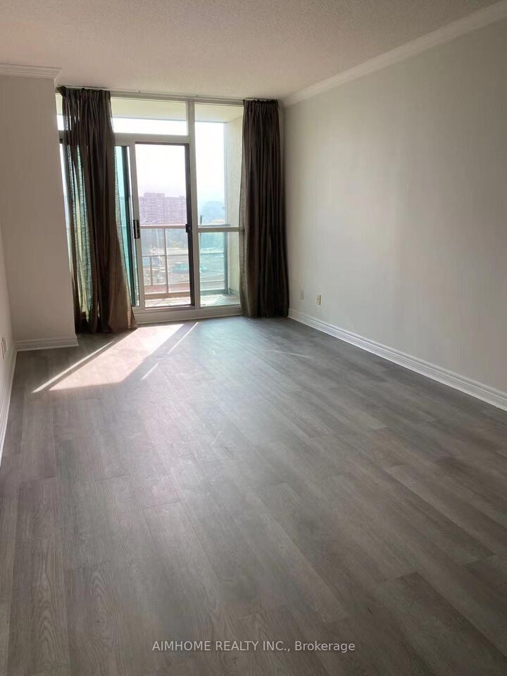 Property Photo: 100 Promenade Circle 1208 ON L4J 7W7