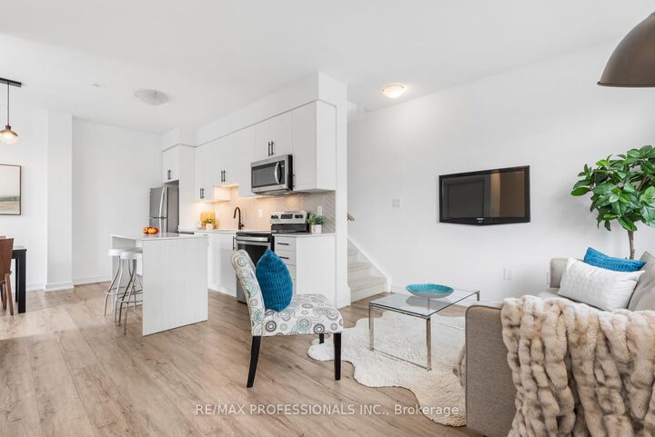 Property Photo: 1 Lochlin Street ON L4L 0M1